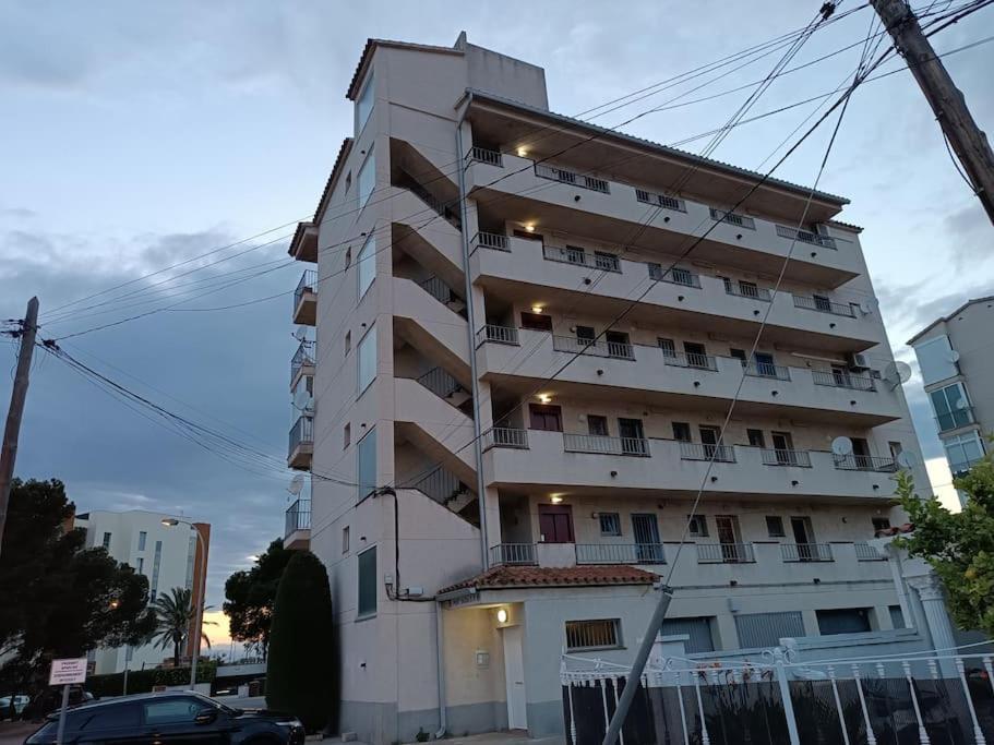 Estudio Con Vistas, Roses Exterior foto
